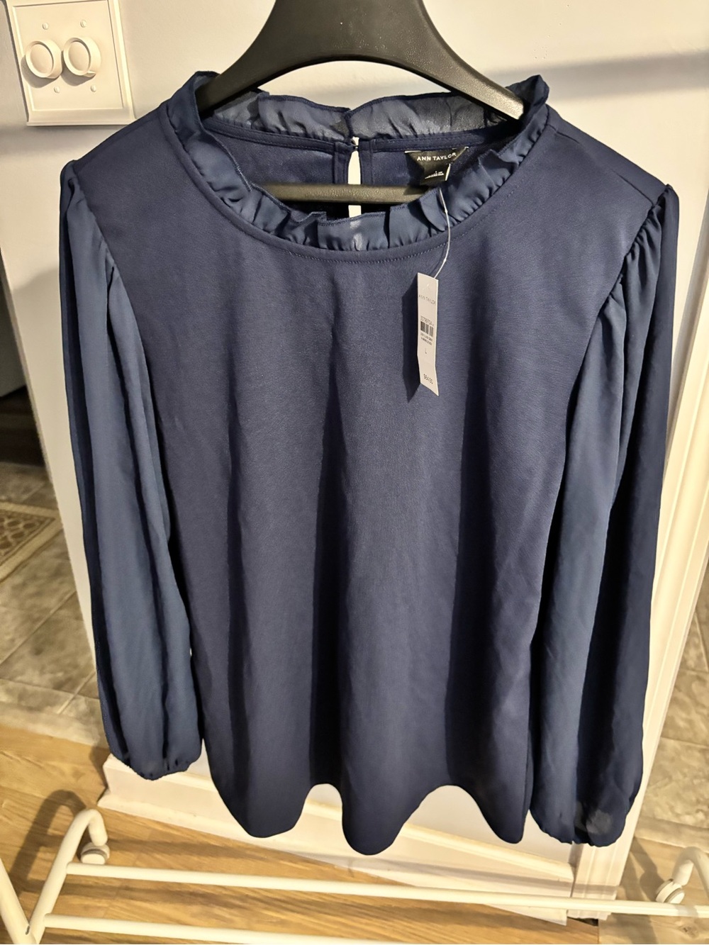 NWT Ann Taylor Feminine Coquette Blouse Navy Large
